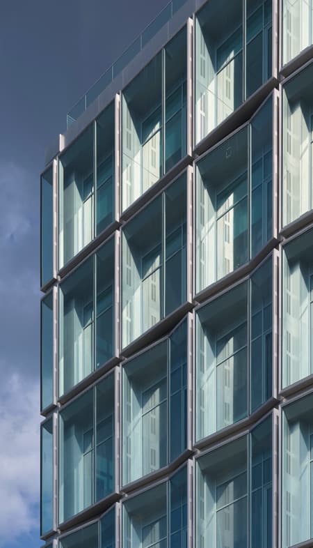 Quartz Plaza